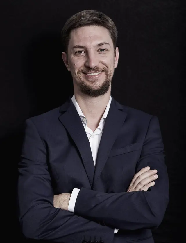 Dr. Juan Lara Chao
