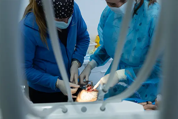 1 to 1 Oral Surgery Training – Spain